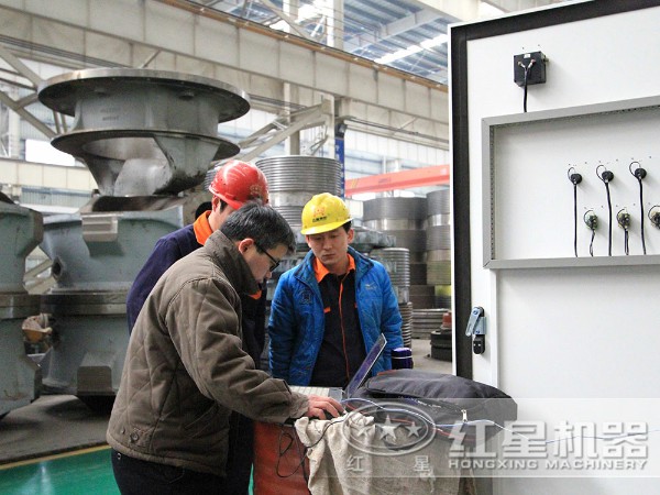 300目以上磨粉設備匠心做工,生產現場 300目以上磨粉設備匠心做工,生產現場