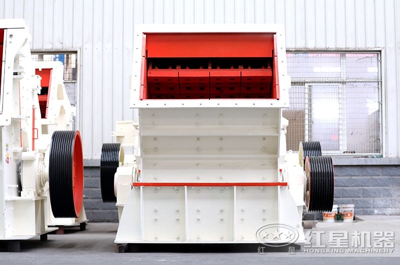 反擊細碎機破碎比大，耐磨抗壓抗沖擊