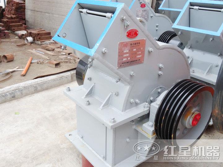 錘式破碎機，電機功率6P 55KW，時產(chǎn)18-40噸