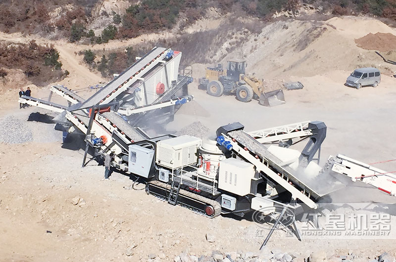 河北青石移動破碎生產(chǎn)線現(xiàn)場實拍1 河北青石移動破碎生產(chǎn)線現(xiàn)場實拍1