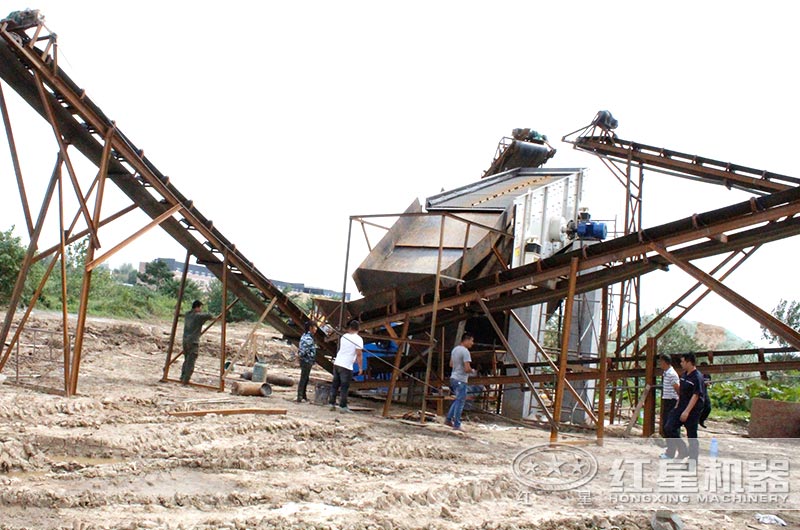 振動篩在石英砂生產線 振動篩在石英砂生產線