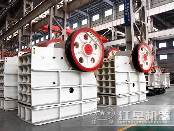 小型環(huán)保型顎式破碎機(jī)廠(chǎng)家