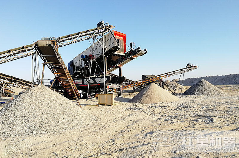 移動篩分機作業現場圖片 移動篩分機作業現場圖片